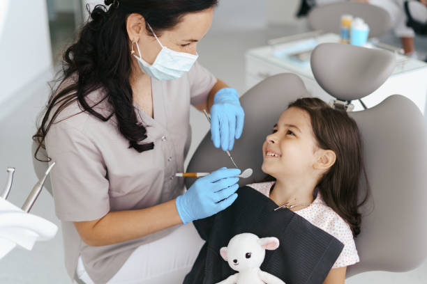 Best Emergency Tooth Extraction  in Crocker, WA